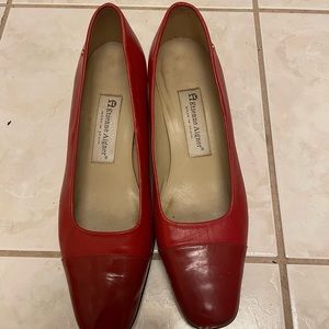 Etienne Aigner red flats size 8